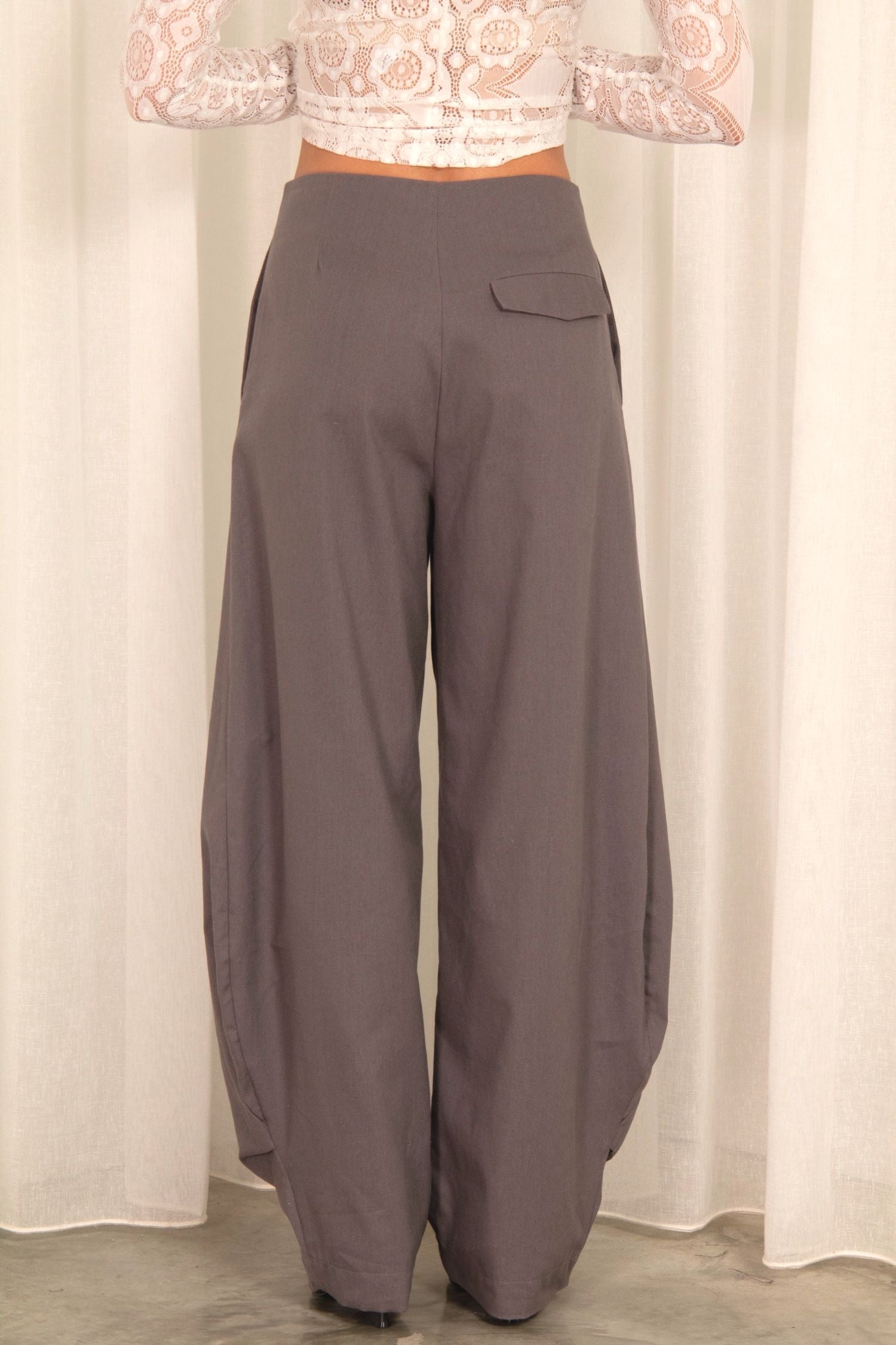 VAILA BARREL PANT - CHARCOAL