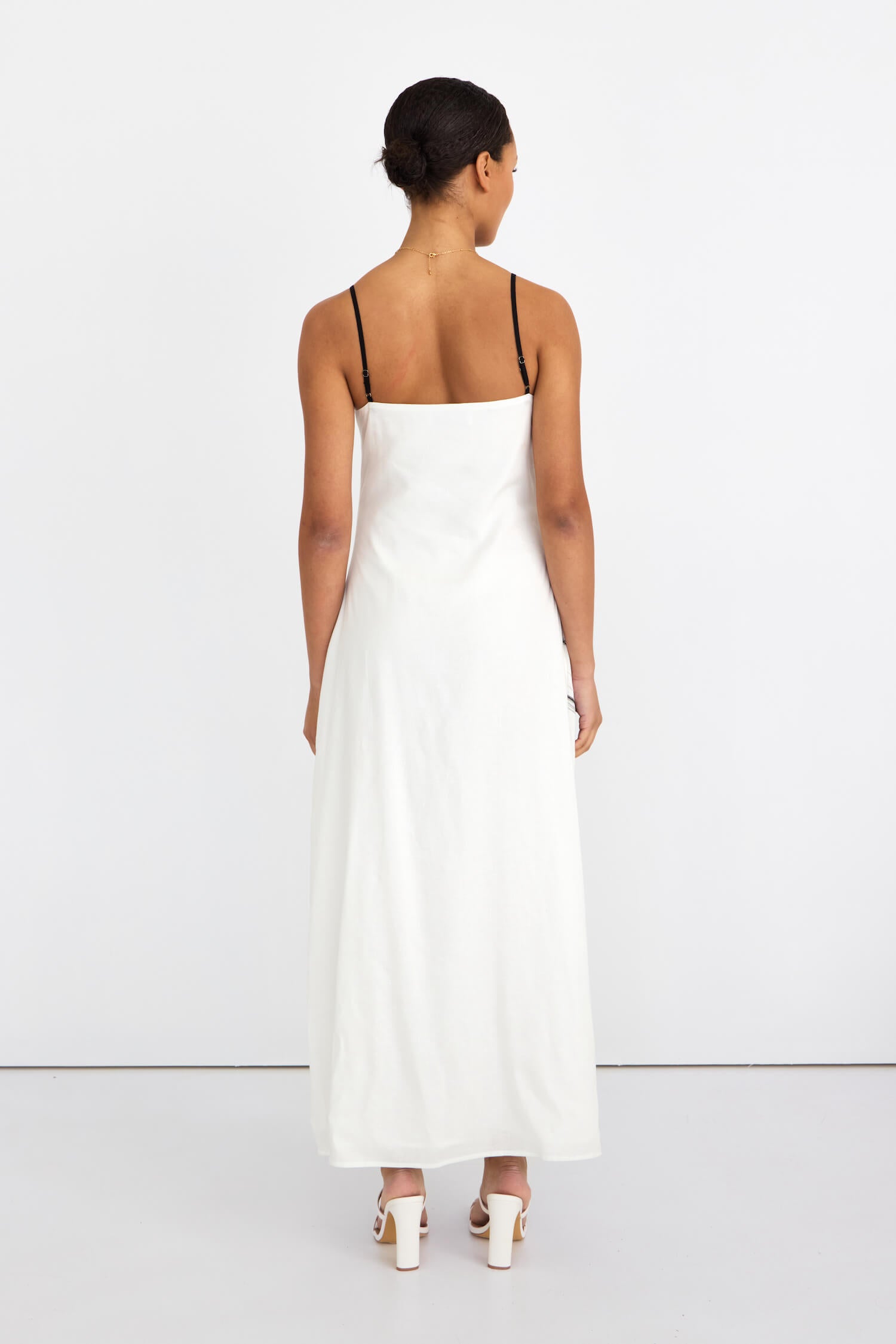 SL926971 DRESS white