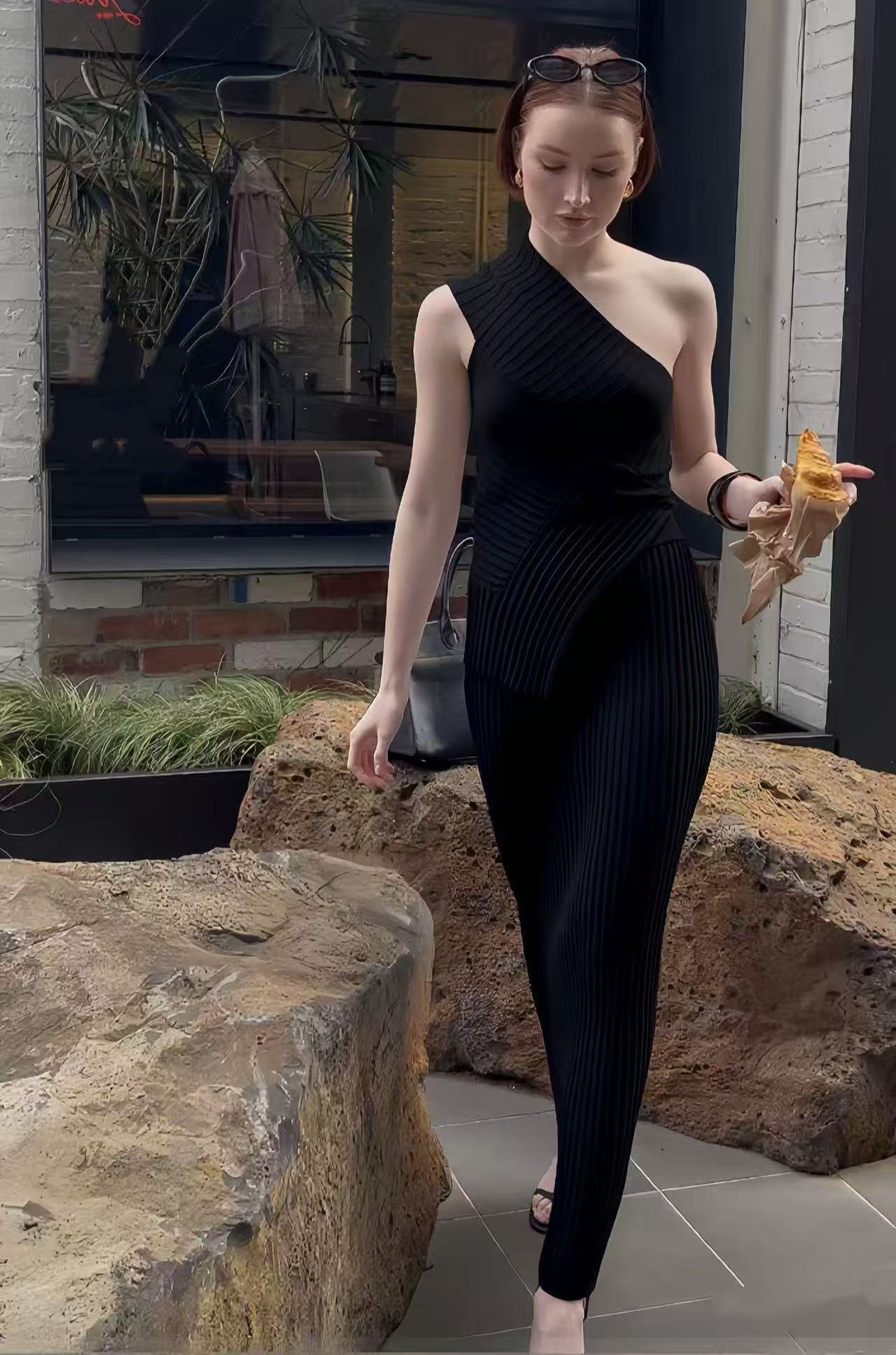 ROMY KNIT MAXI SKIRT - Black